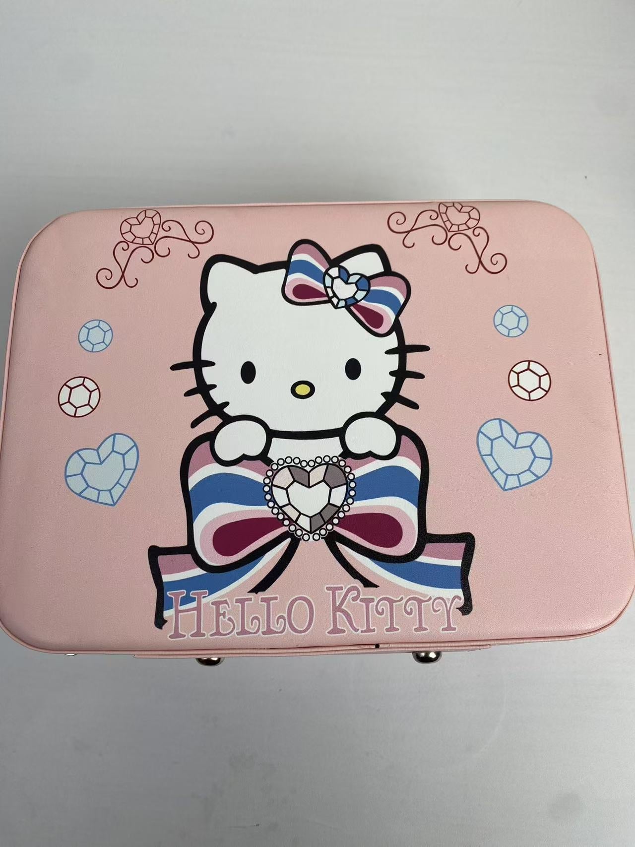 🔥Labubu Cute gift box（1 suitcase + 9 random items）